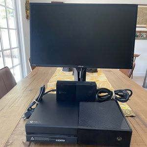 XBox One with Asus Monitor and Controller